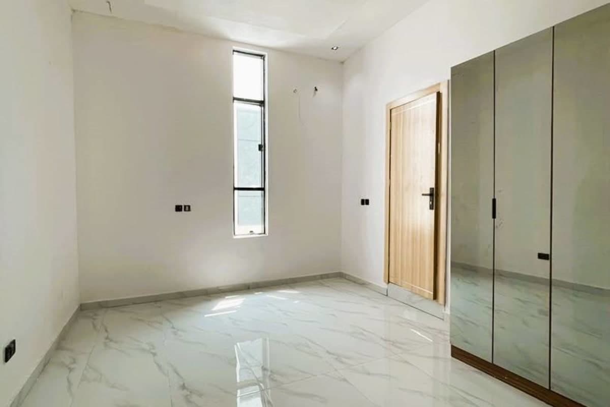 Elegantly Finished 5 Bedroom Detached Duplex With Private Pool & Cinema In Chevron | ₦450M | Governor's Consent With Building Approval 8