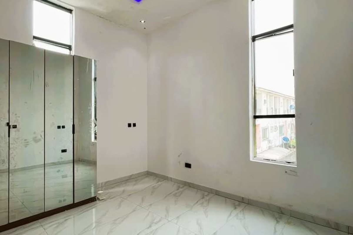 Elegantly Finished 5 Bedroom Detached Duplex With Private Pool & Cinema In Chevron | ₦450M | Governor's Consent With Building Approval 9