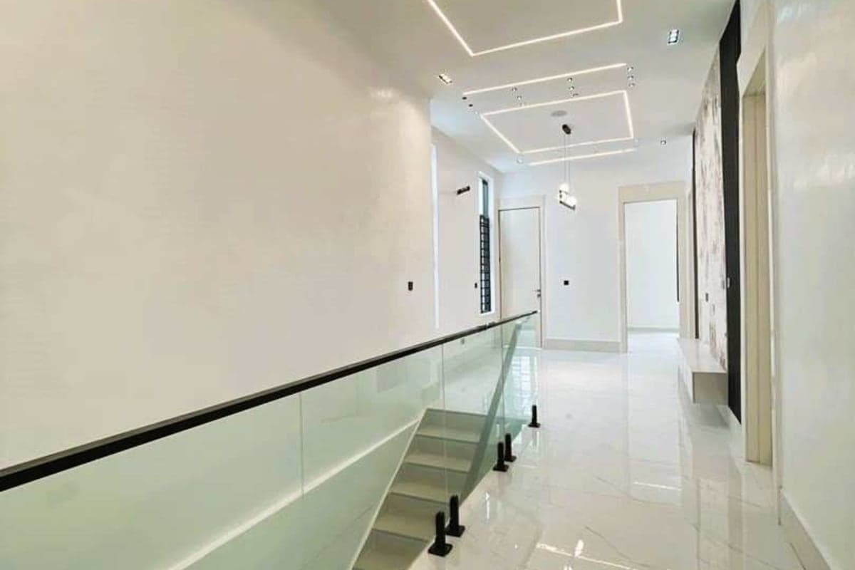 Serious Buyers Only: Exquisite 5 Bedroom Detached Duplex with Swimming Pool for Sale in Chevron, Lekki | ₦500M | Governor's Consent With Building Approval 7