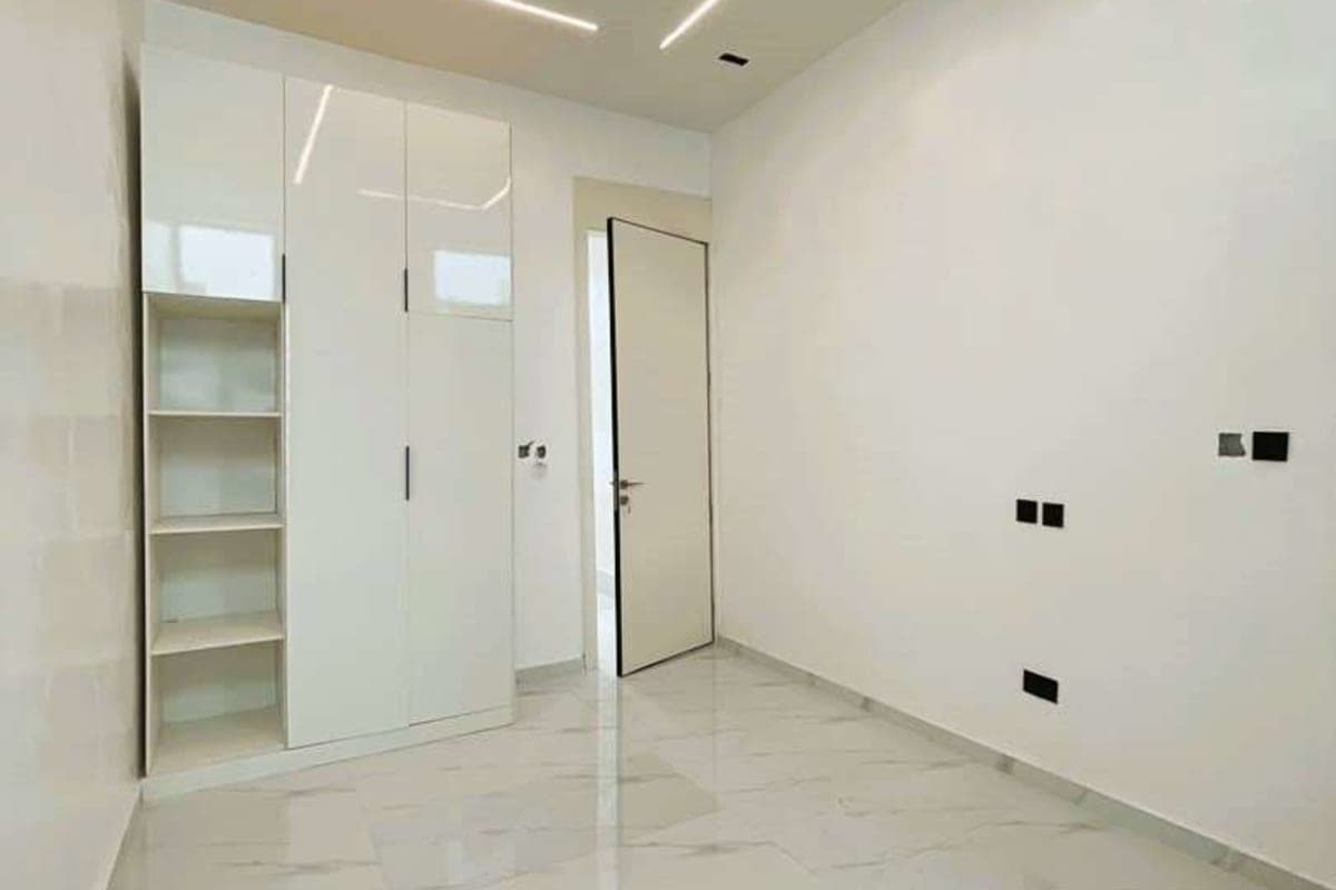 Serious Buyers Only: Exquisite 5 Bedroom Detached Duplex with Swimming Pool for Sale in Chevron, Lekki | ₦500M | Governor's Consent With Building Approval 15
