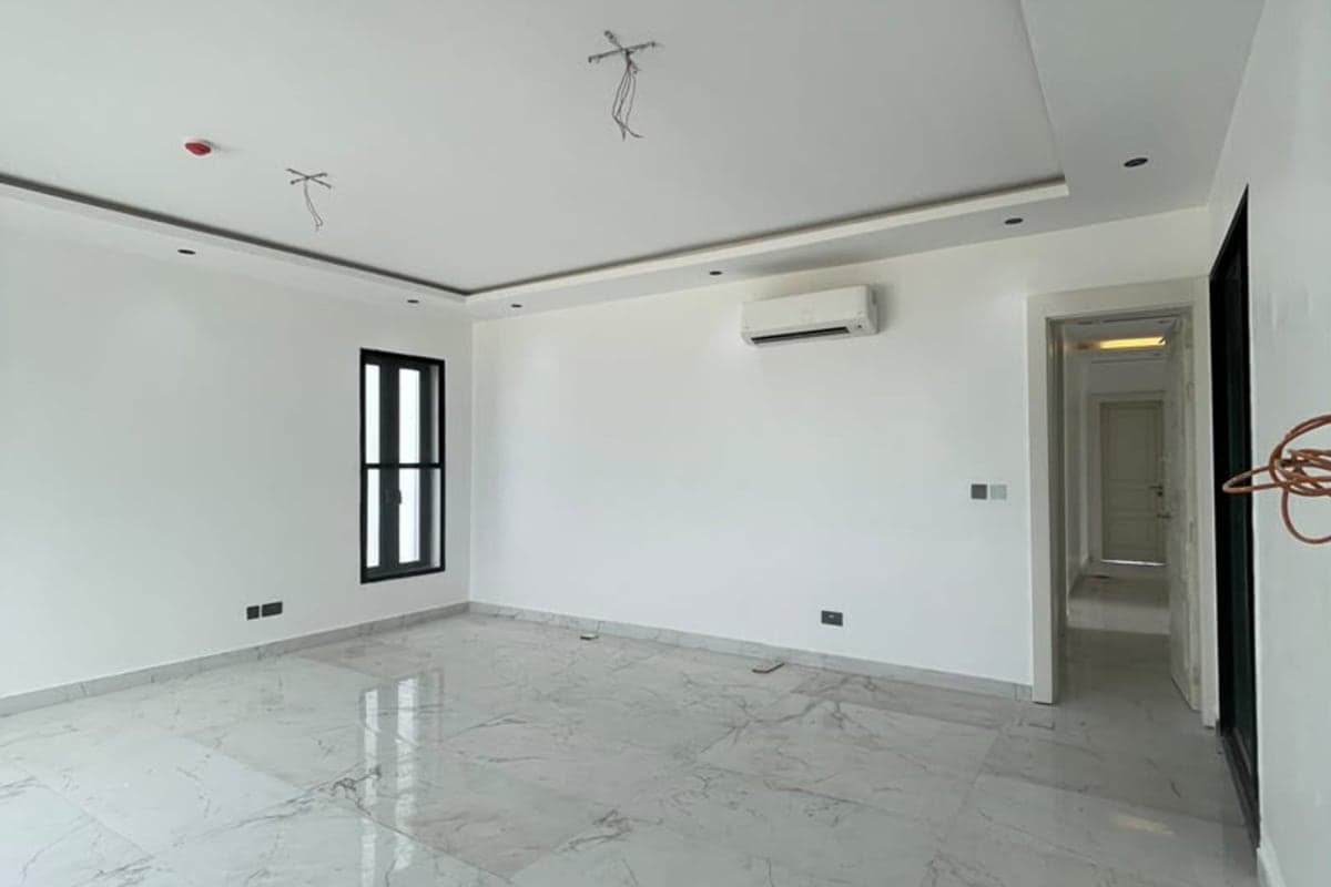 6-Bedroom Luxury Home for Sale in Banana Island, Ikoyi 21