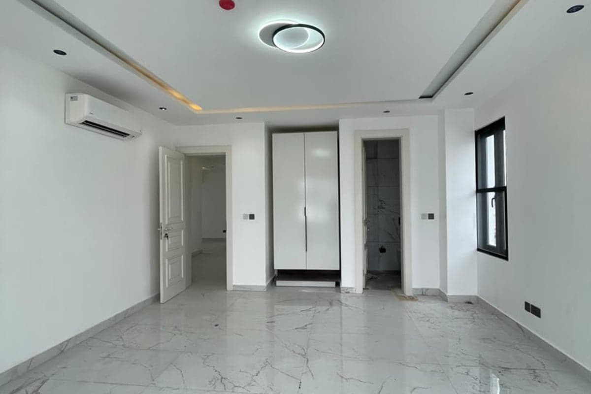 6-Bedroom Luxury Home for Sale in Banana Island, Ikoyi 28