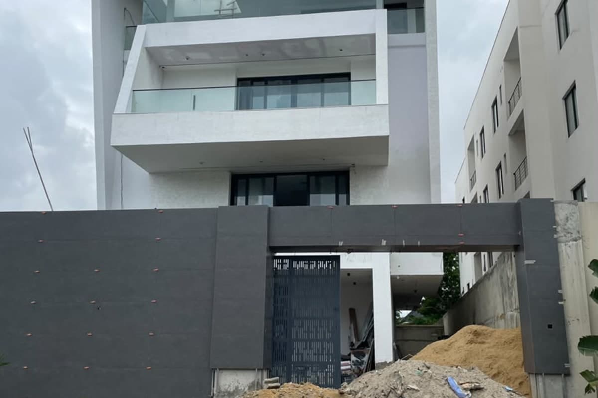 6-Bedroom Detached Duplex with Pool, Cinema & Elevator for Sale in Ikoyi 2
