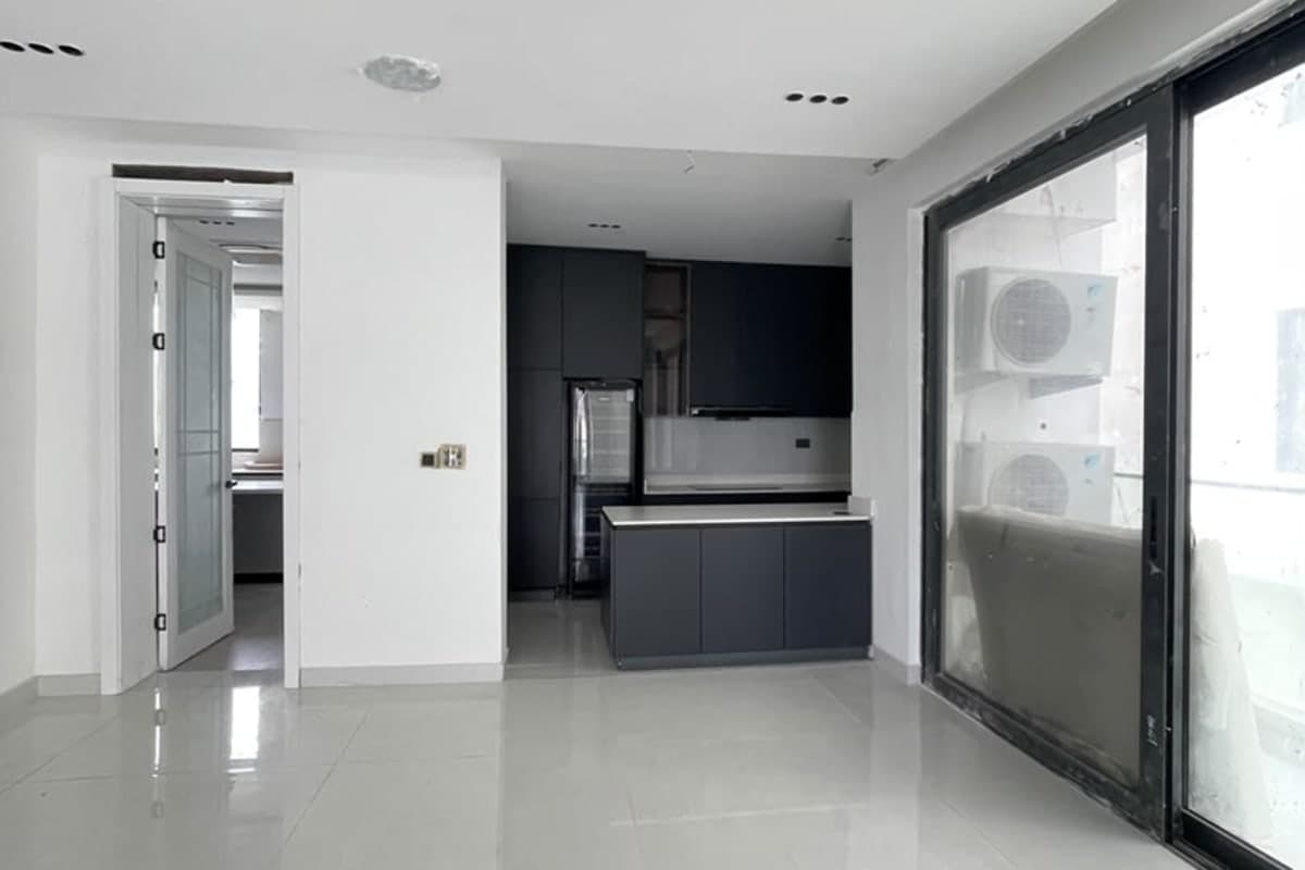 6-Bedroom Detached Duplex with Pool, Cinema & Elevator for Sale in Ikoyi 4