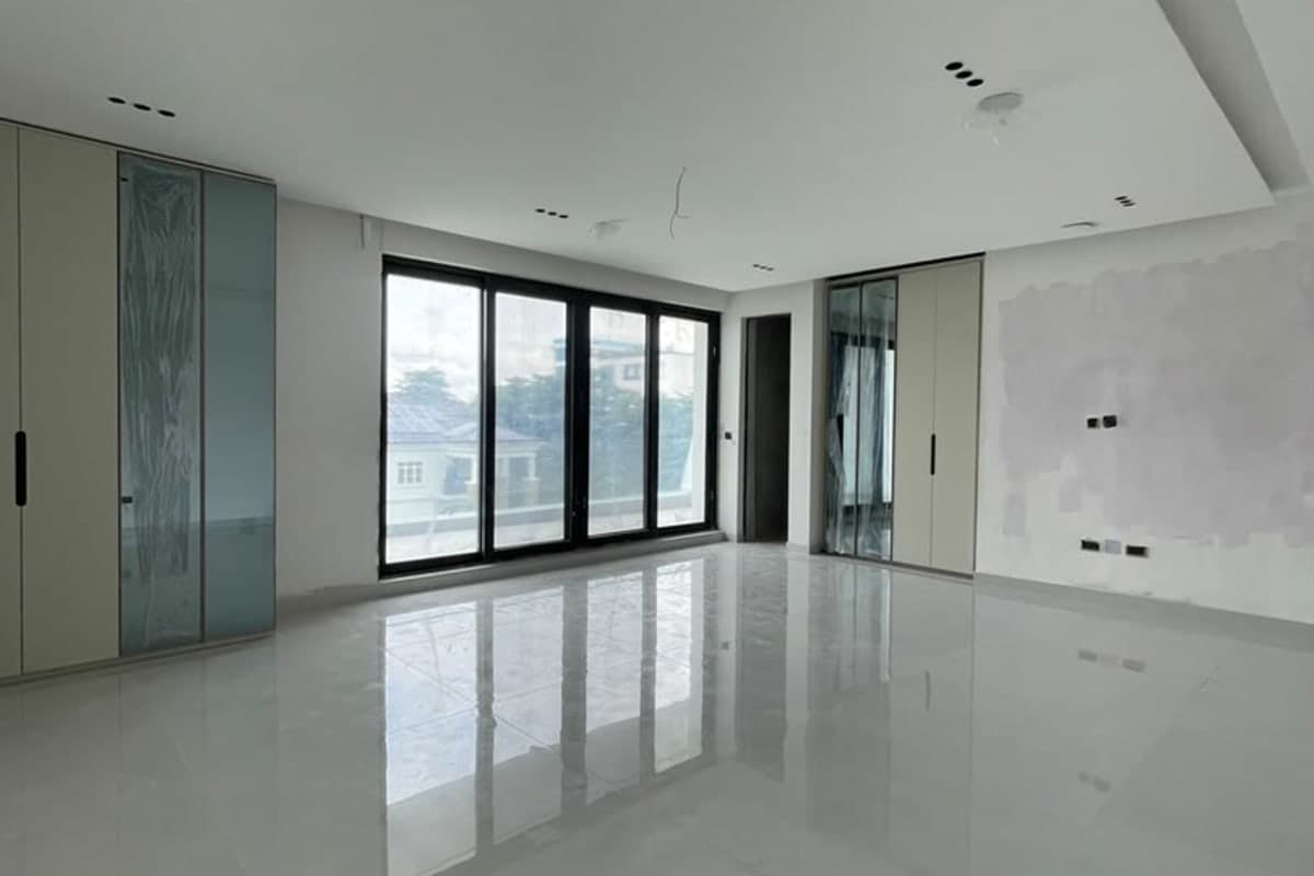 6-Bedroom Detached Duplex with Pool, Cinema & Elevator for Sale in Ikoyi 5