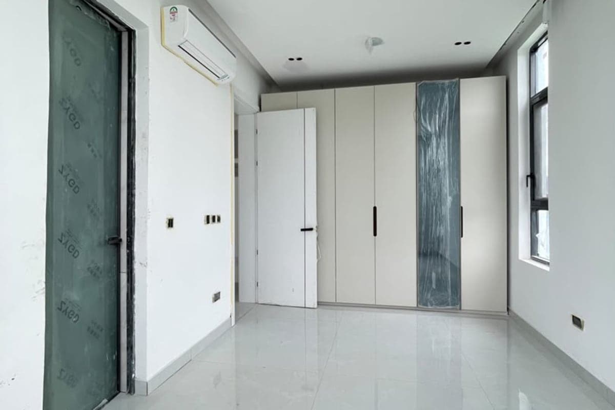 6-Bedroom Detached Duplex with Pool, Cinema & Elevator for Sale in Ikoyi 24